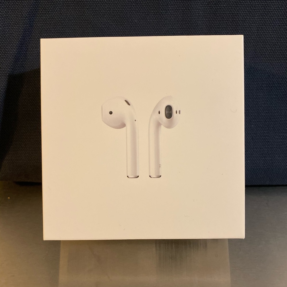 Apple AirPods 2
